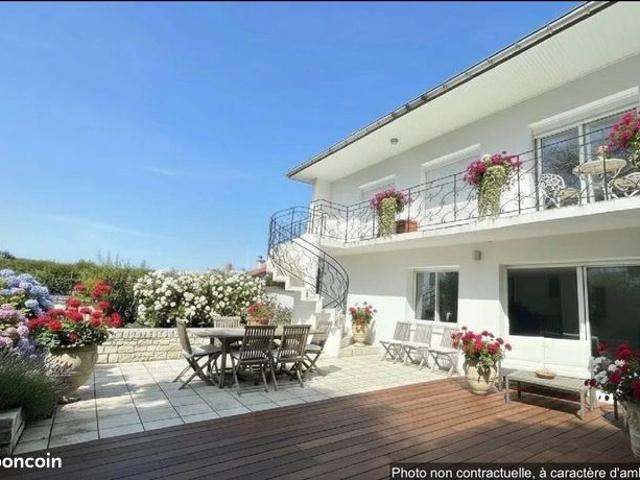 Propriété 8 pièces 162 m²
