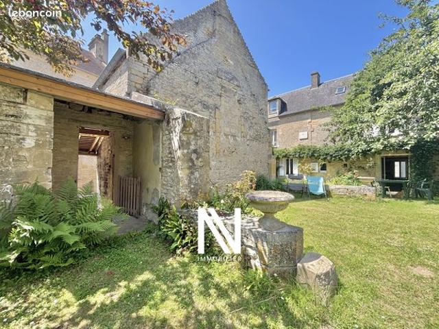Propriété 8 pièces 163 m²