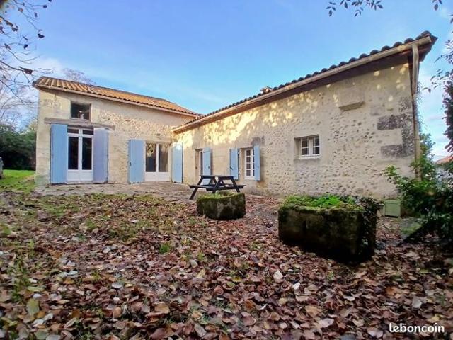 Propriété 8 pièces 174 m²