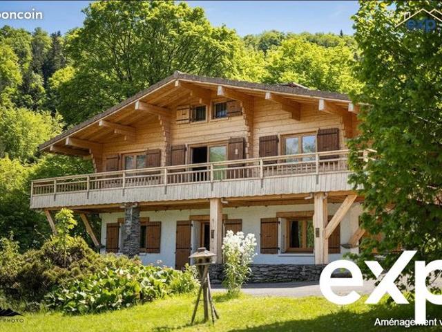 Propriété 8 pièces 174 m²