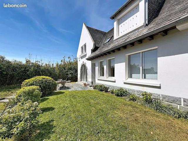 Propriété 8 pièces 174 m²