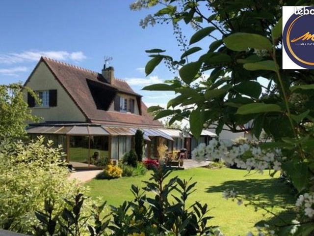 Propriété 8 pièces 175 m²