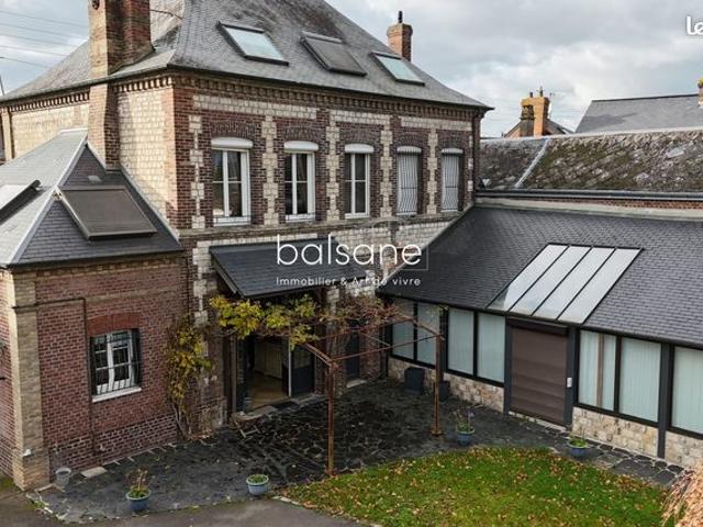 Propriété 8 pièces 175 m²