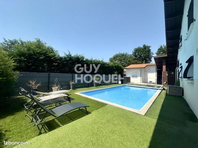 Propriété 8 pièces 175 m²