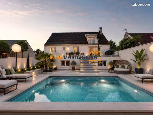 Propriété 8 pièces 175 m²
