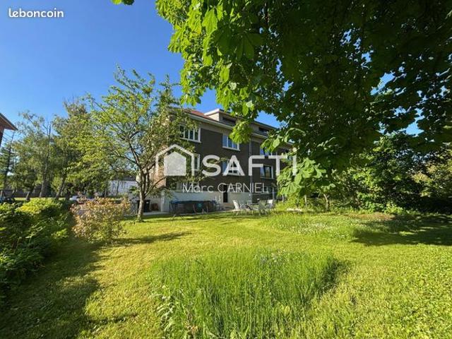 Propriété 8 pièces 175 m²