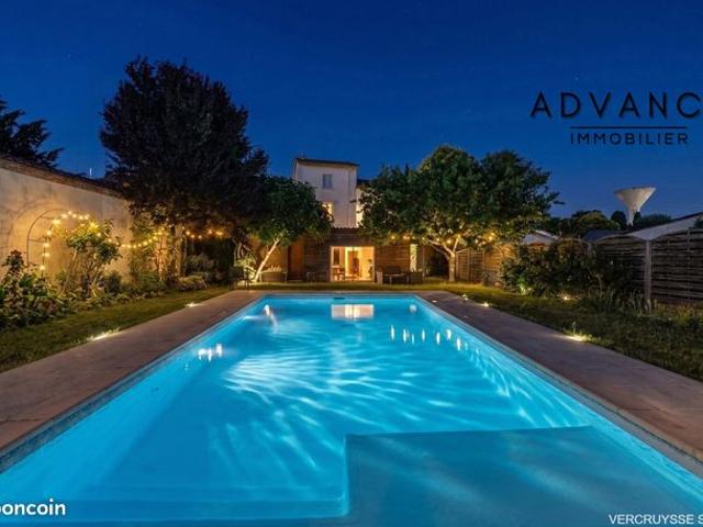 Propriété 8 pièces 175 m²