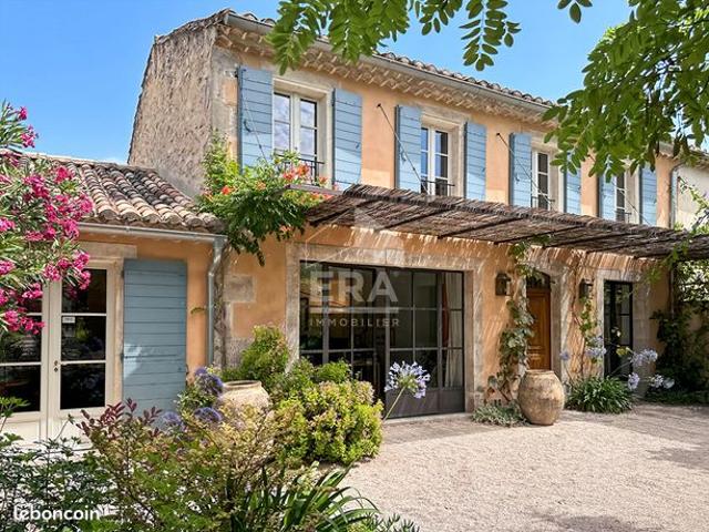 Propriété 8 pièces 175 m²