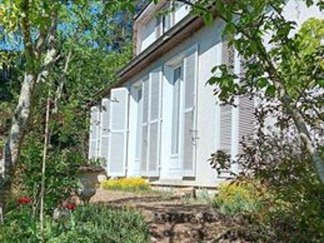 Propriété 8 pièces 175 m²
