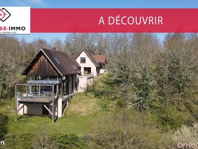 Propriété 8 pièces 176 m²