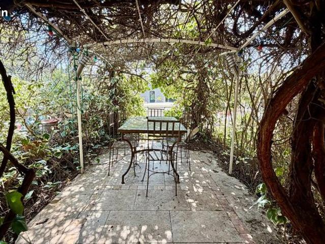 Propriété 8 pièces 176 m²