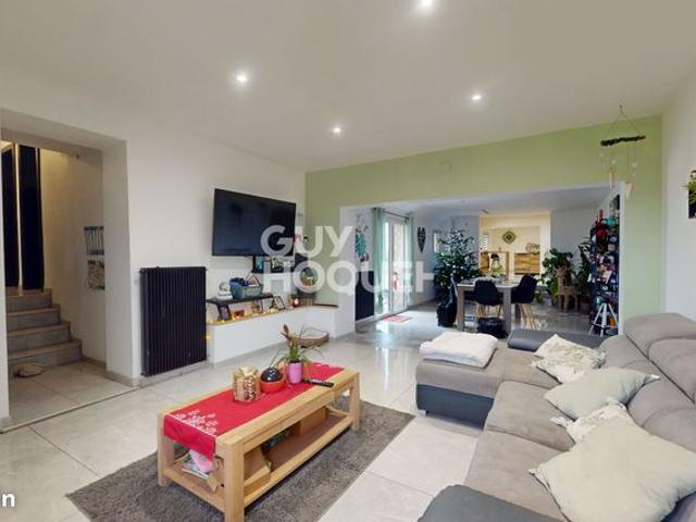 Propriété 8 pièces 177 m²