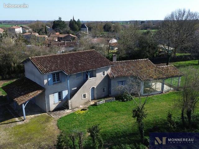 Propriété 8 pièces 178 m²