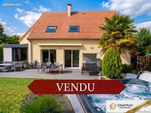 Propriété 8 pièces 178 m²