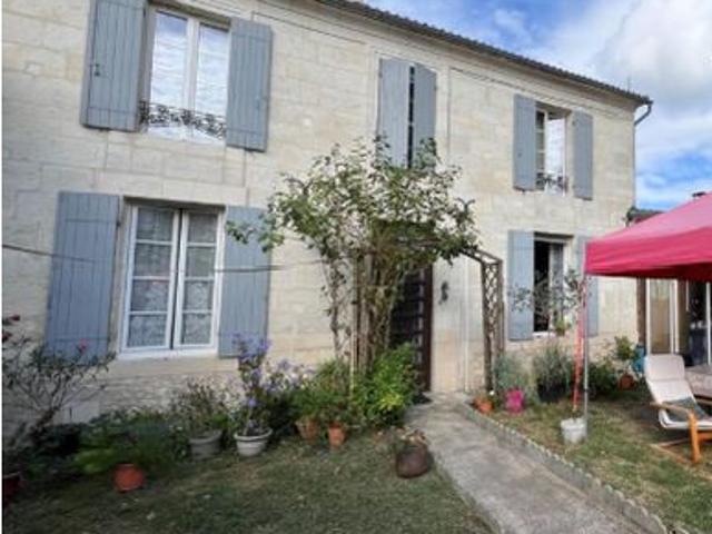 Propriété 8 pièces 178 m²