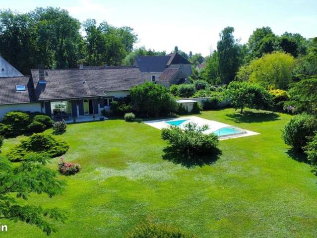 Propriété 8 pièces 170 m²