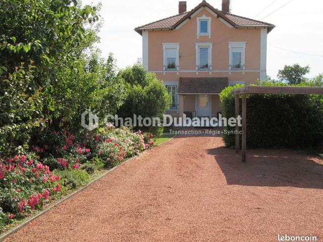 Propriété 8 pièces 170 m²