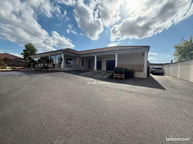 Propriété 8 pièces 170 m²