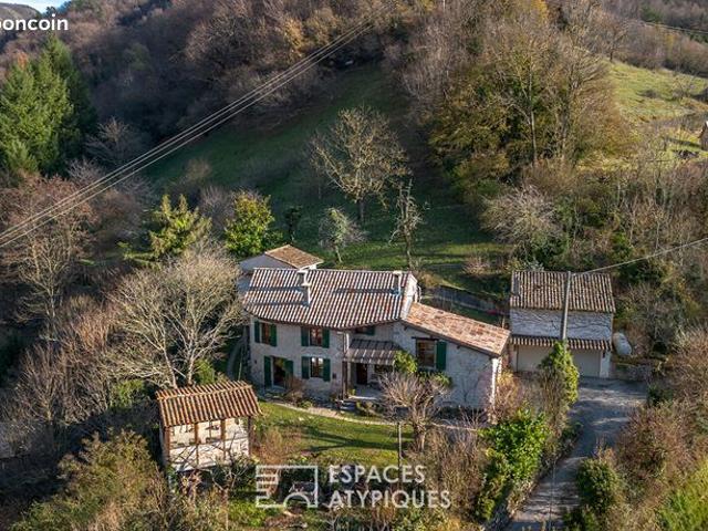 Propriété 8 pièces 171 m²