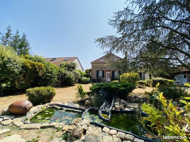 Propriété 8 pièces 172 m²