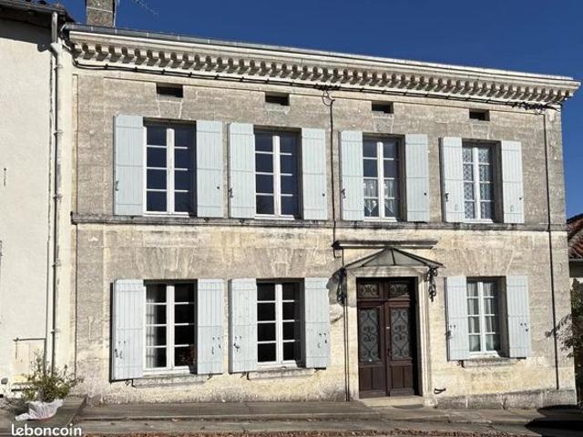 Propriété 8 pièces 172 m²