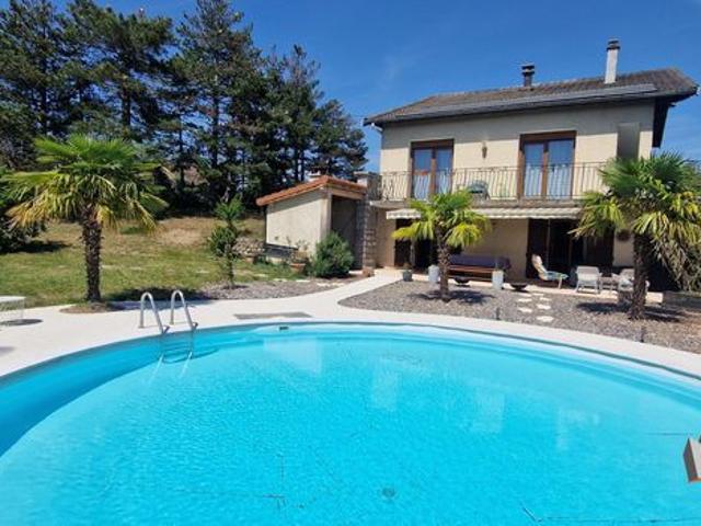 Propriété 8 pièces 173 m²