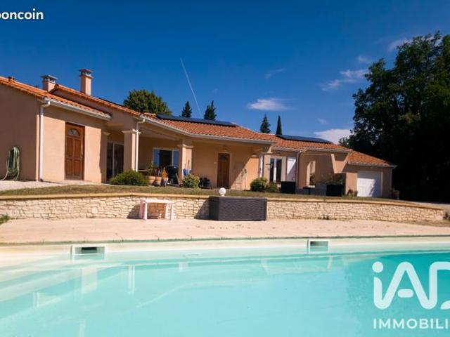 Propriété 8 pièces 173 m²