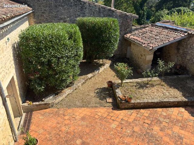 Propriété 8 pièces 185 m²