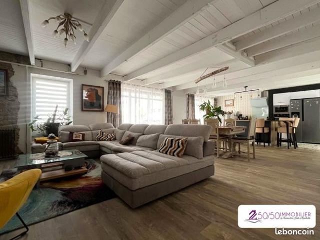 Propriété 8 pièces 185 m²