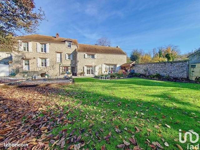 Propriété 8 pièces 185 m²