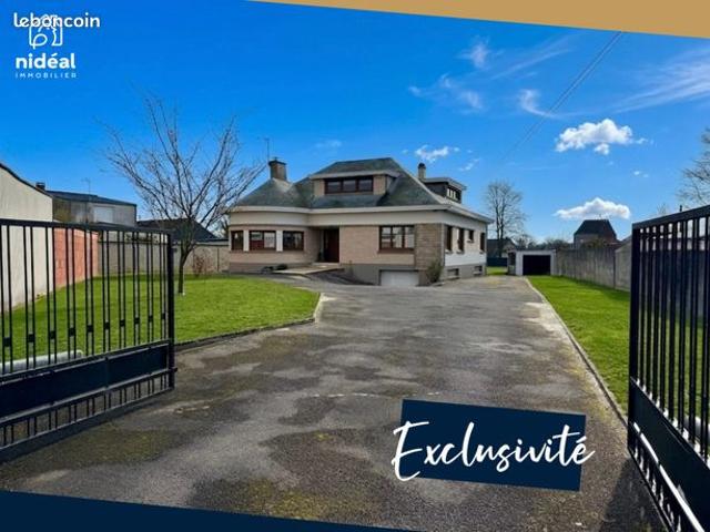Propriété 8 pièces 185 m²