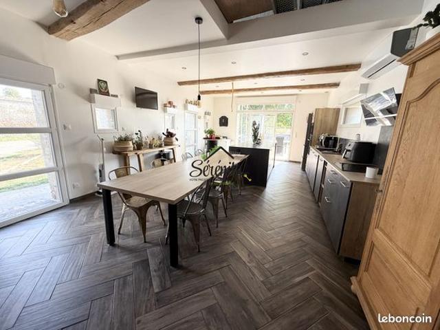 Propriété 8 pièces 185 m²