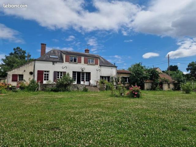 Propriété 8 pièces 185 m²