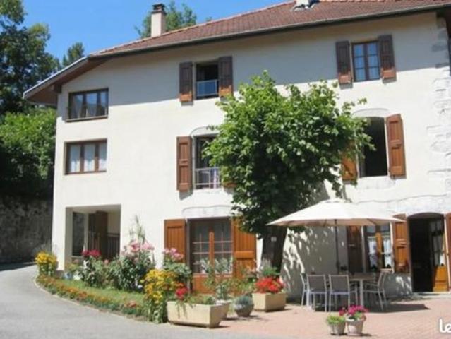 Propriété 8 pièces 186 m²