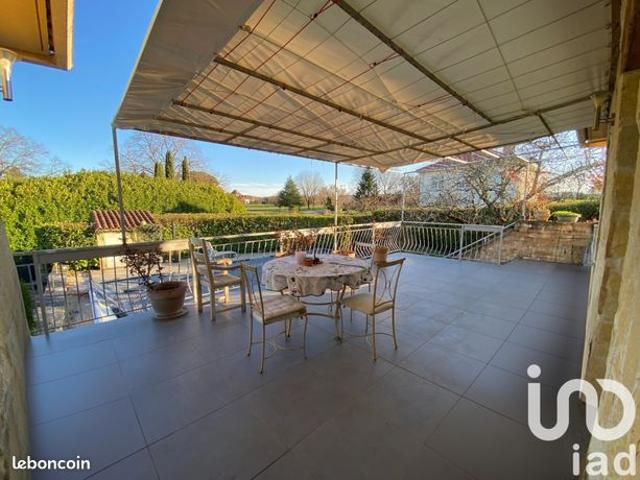 Propriété 8 pièces 186 m²