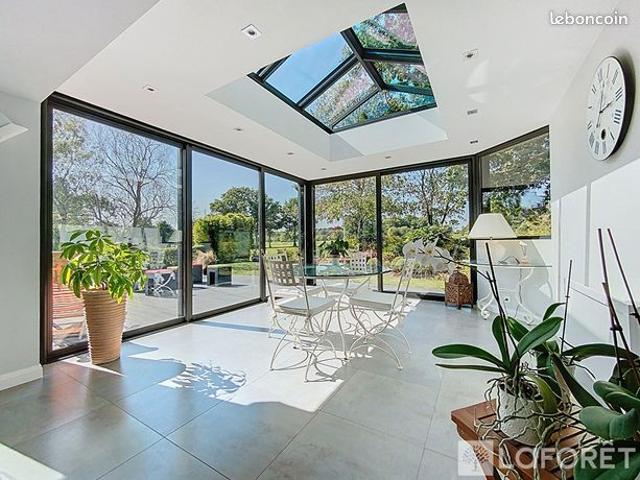 Propriété 8 pièces 186 m²