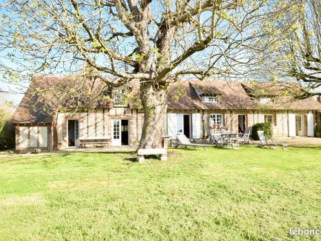 Propriété 8 pièces 187 m²