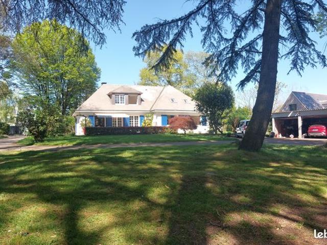 Propriété 8 pièces 188 m²
