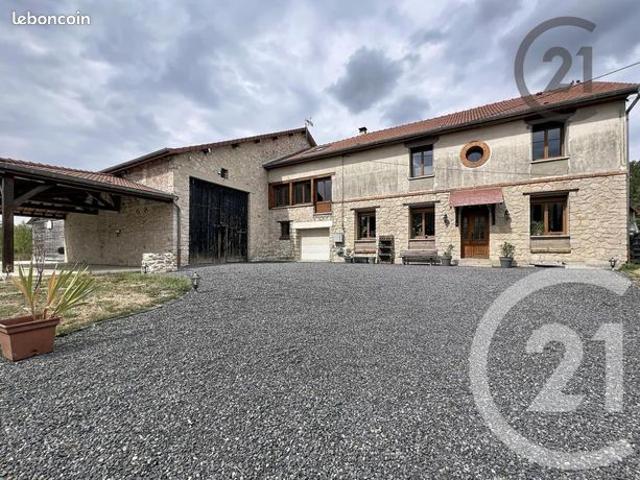 Propriété 8 pièces 189 m²