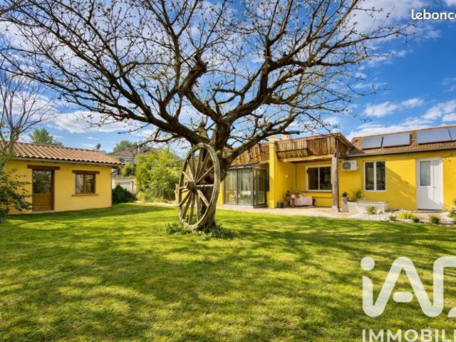 Propriété 8 pièces 180 m²
