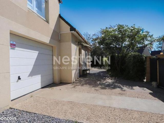 Propriété 8 pièces 180 m²