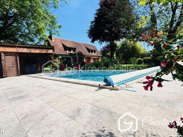 Propriété 8 pièces 180 m²