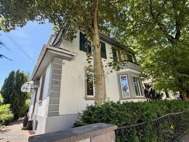 Propriété 8 pièces 180 m²