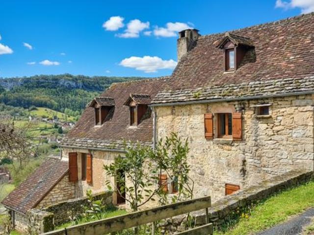 Propriété 8 pièces 180 m²