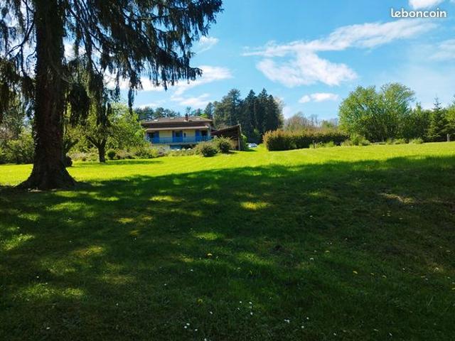 Propriété 8 pièces 180 m²