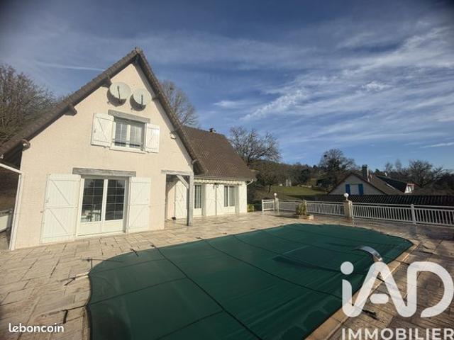 Propriété 8 pièces 180 m²