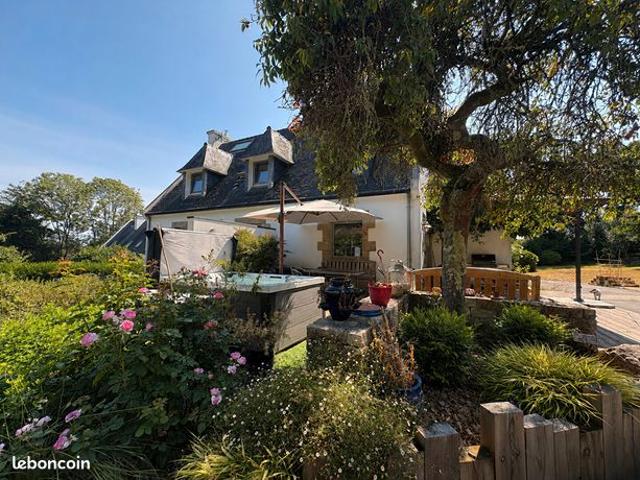 Propriété 8 pièces 182 m²