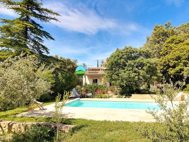 Propriété 8 pièces 183 m²