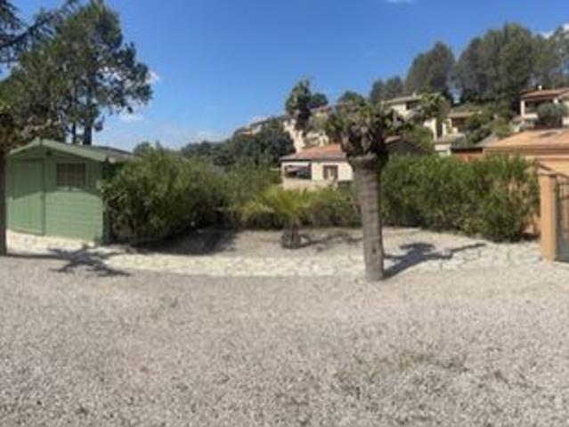 Propriété 8 pièces 194 m²