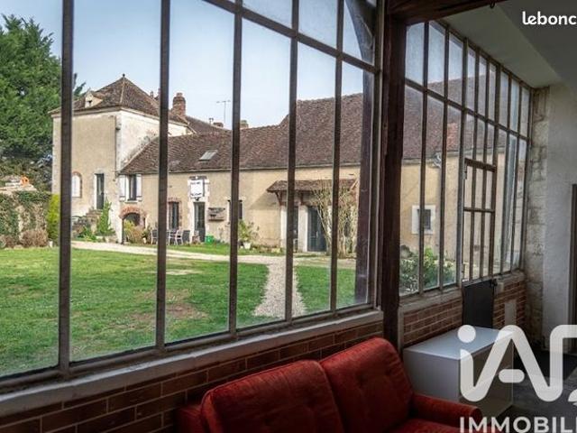 Propriété 8 pièces 195 m²